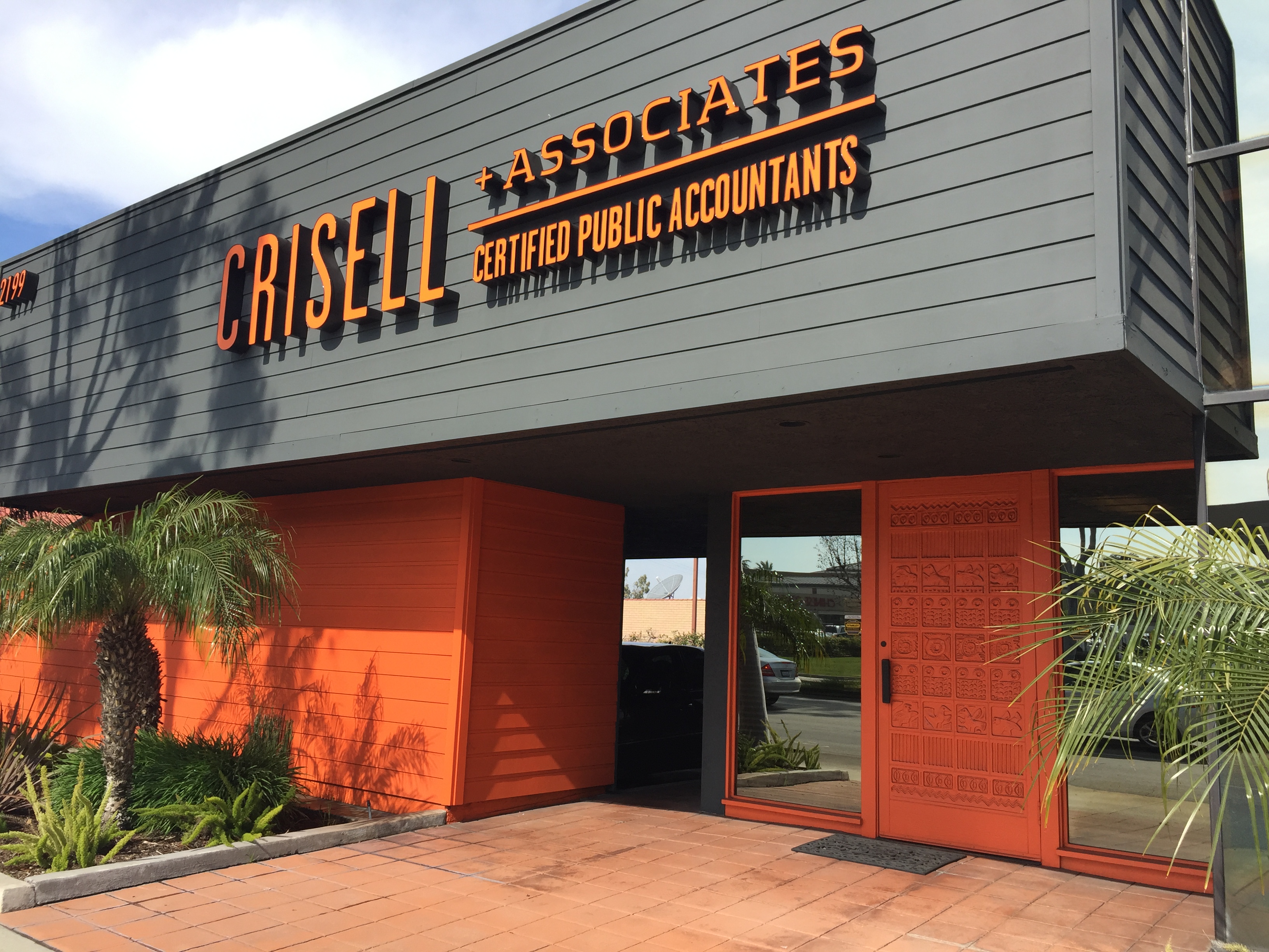 Crisel two story building